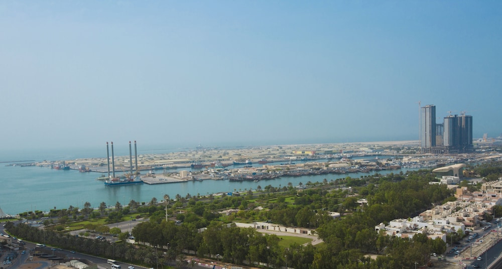 Abu Dhabi Vacations - Jannah Burj Al Sarab - Property Image 44
