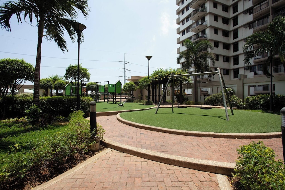 Lovely Skyview Haven -near BGC