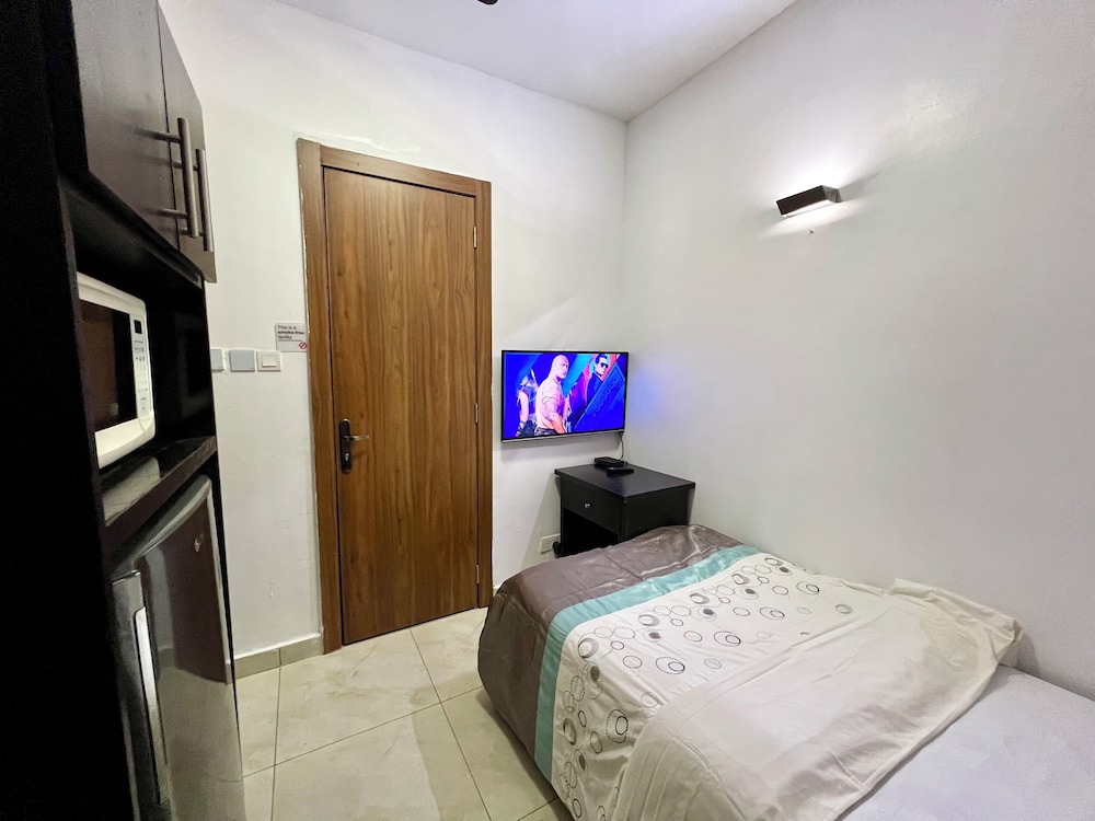 FURNISHED APARTMENTS Duplex