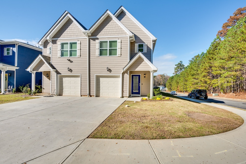 Atlanta Home w/ Patio, 8 Mi to Downtown + Aquarium view 5