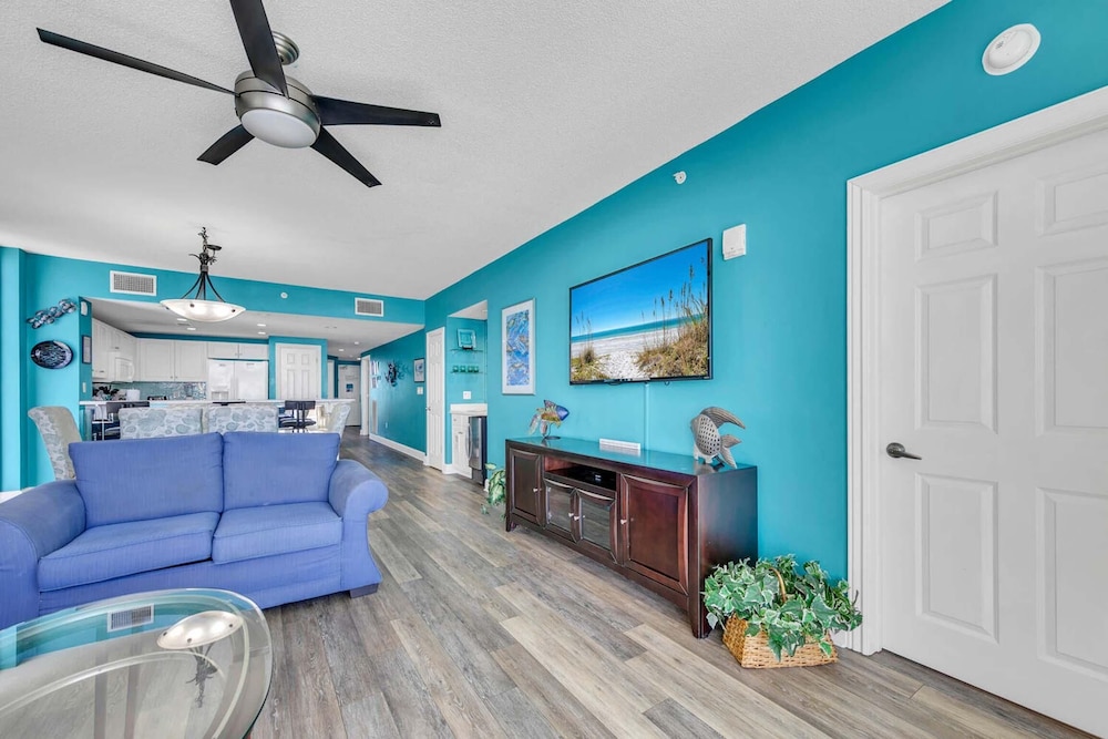Majestic Beach Towers 2-1801