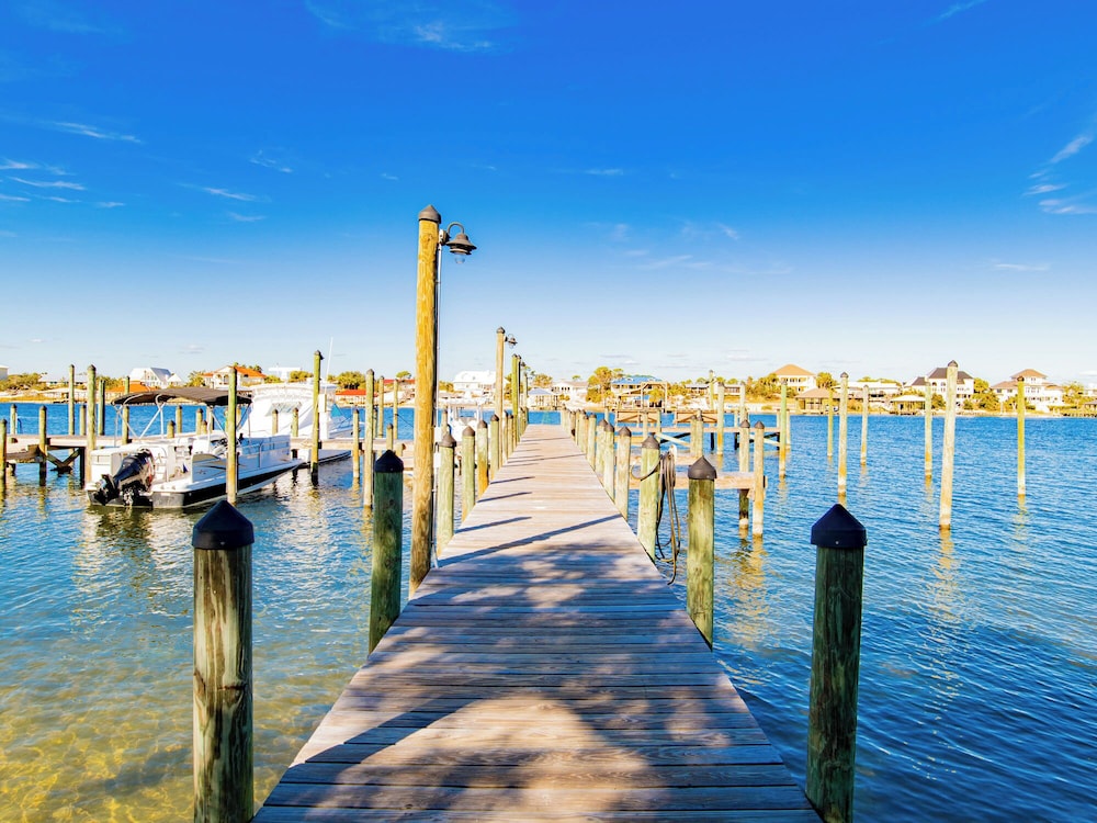 Shipwatch Surf & Yacht #301D by Southern Vacation Rentals