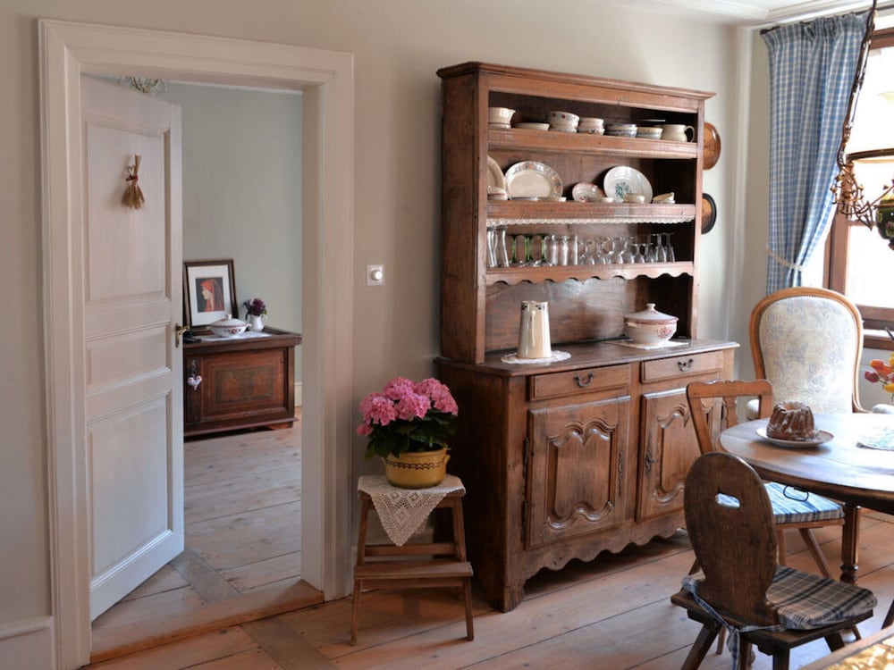 Le Prevot Comfortable Holiday Residence - Property Image 1