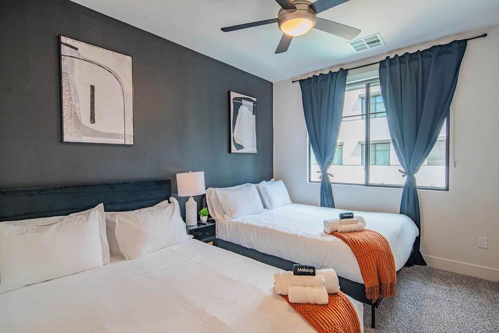 ROVE LIVING/KB - Scottsdale Grand