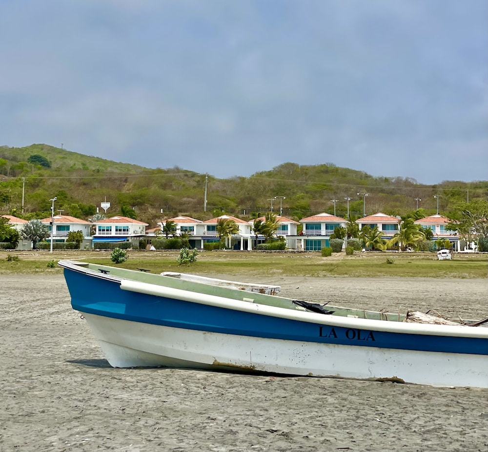 Casa Del Mar