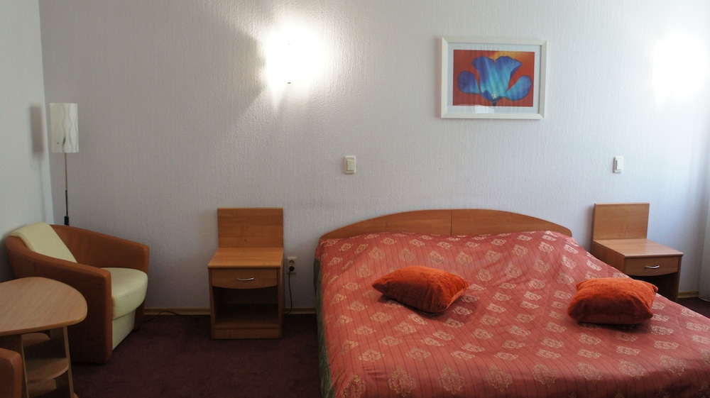 Photo 24
