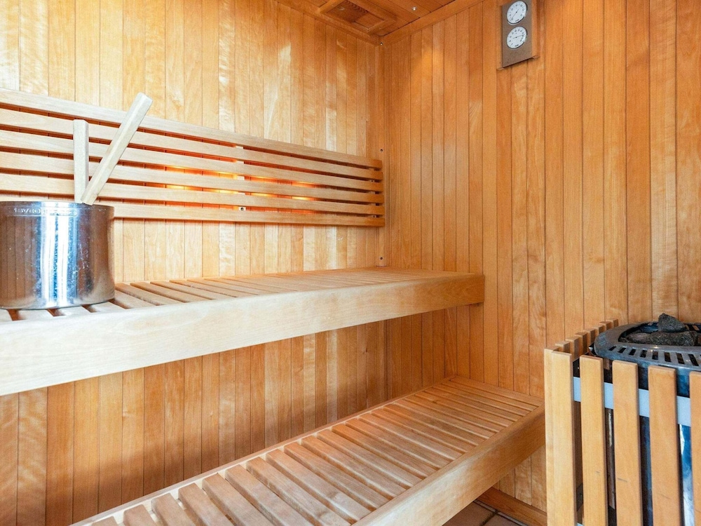 8 Person Holiday Home in Lokken-by Traum view 2