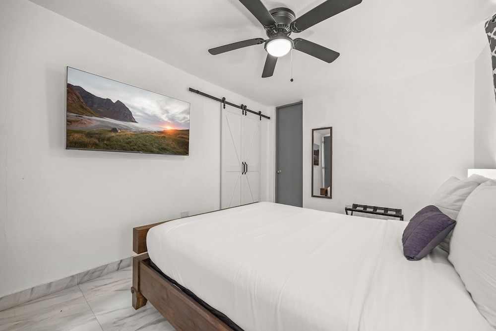 Pool Villa Pet-friendly Near Beach