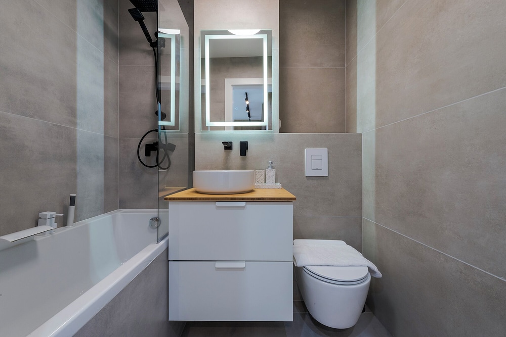 RentPlanet - Apartament Międzynarodowa