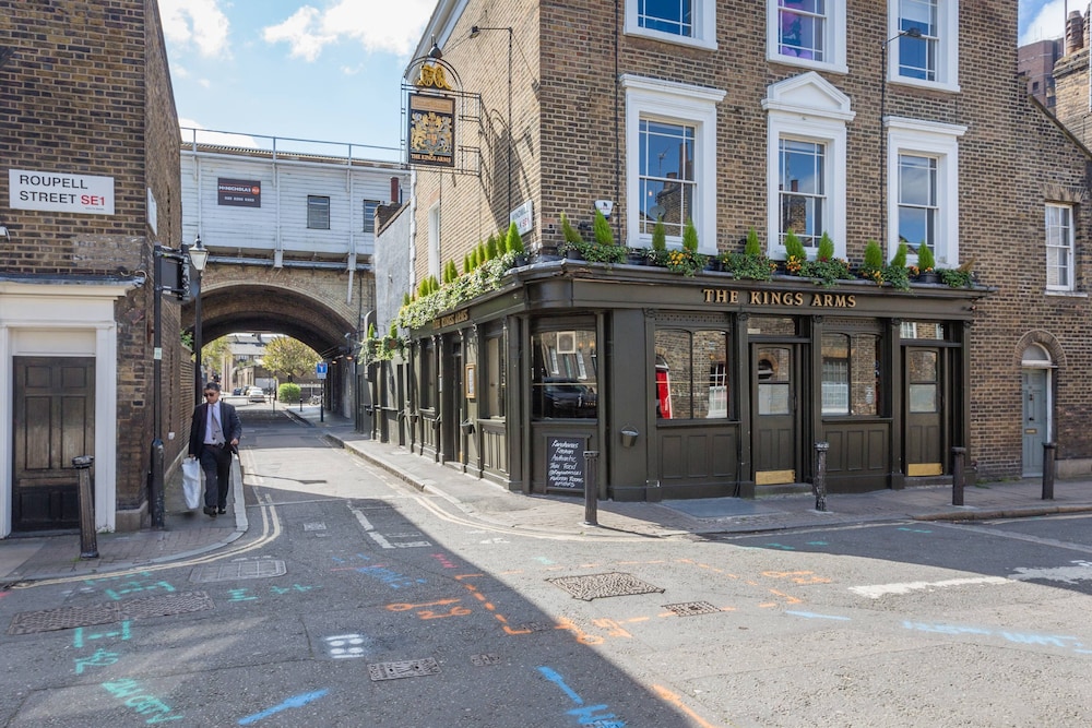 Gladstone Street by Onefinestay