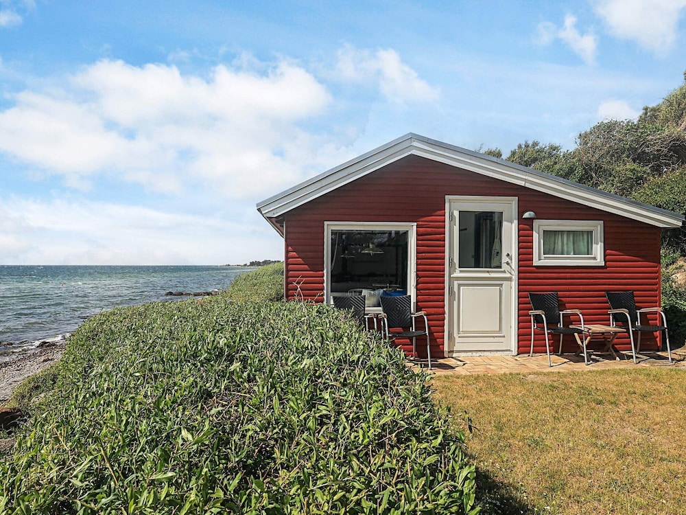 4 Person Holiday Home in Martofte
