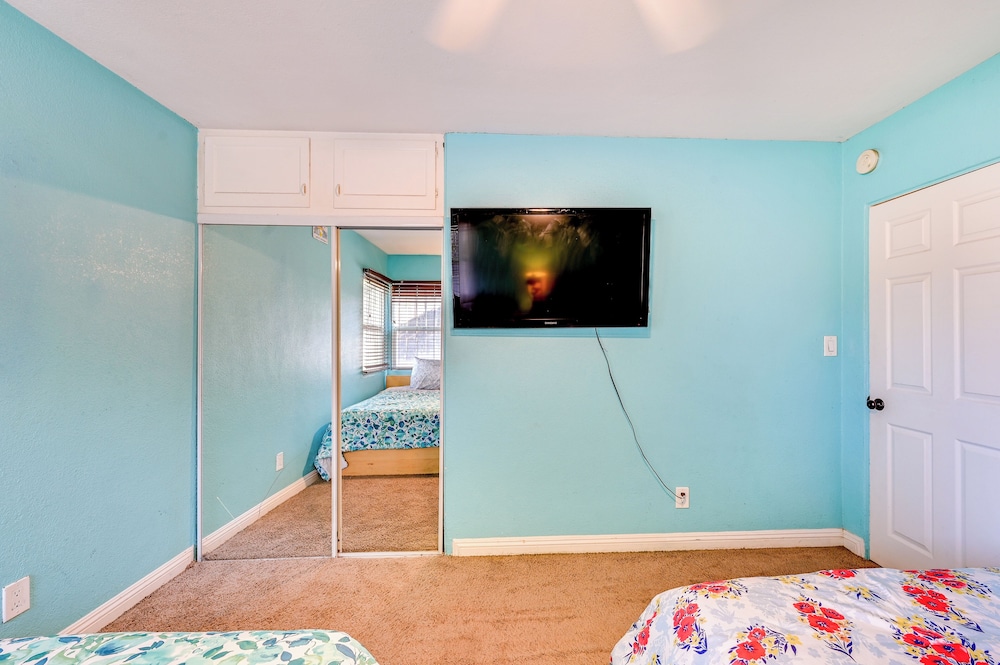 Spring Valley Family Home: 13 Mi to San Diego! view 4