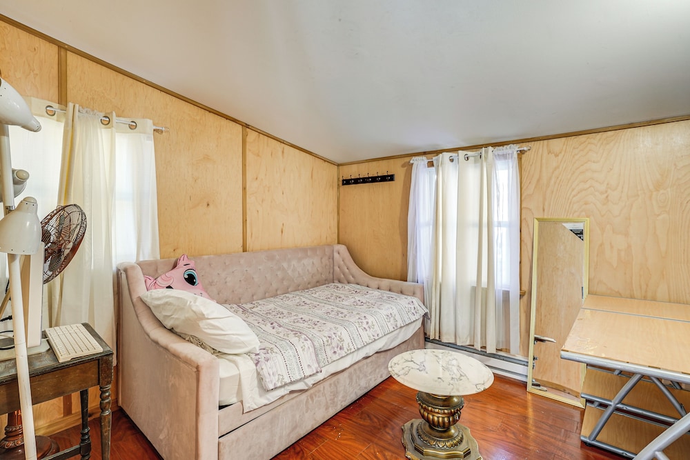 Pond Access: Waterfront Littleton Hideaway!