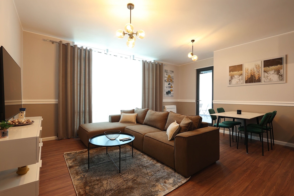Grandstay Apartments 72