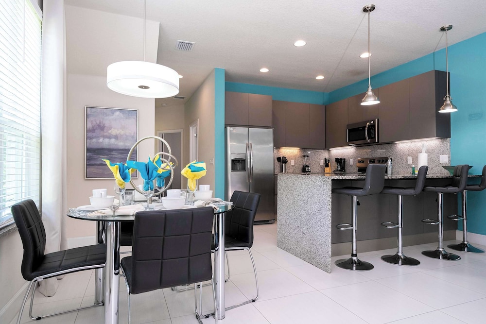 Bright 5BD Disney Escape w Private Pool 1536