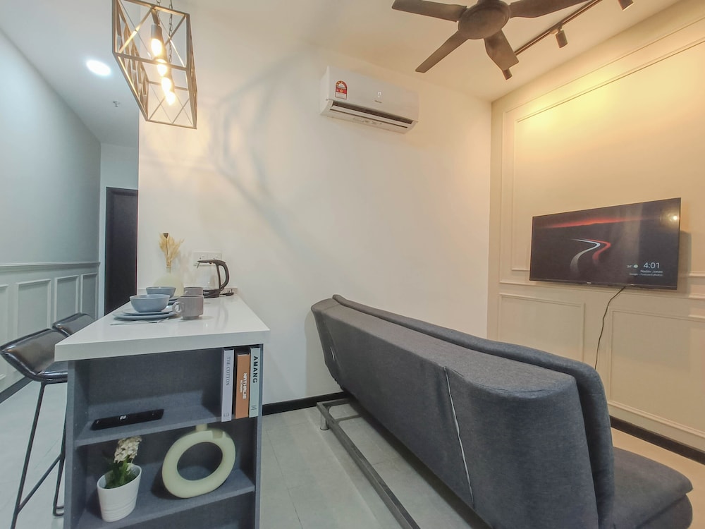 Neu Suites by Manhattan Group