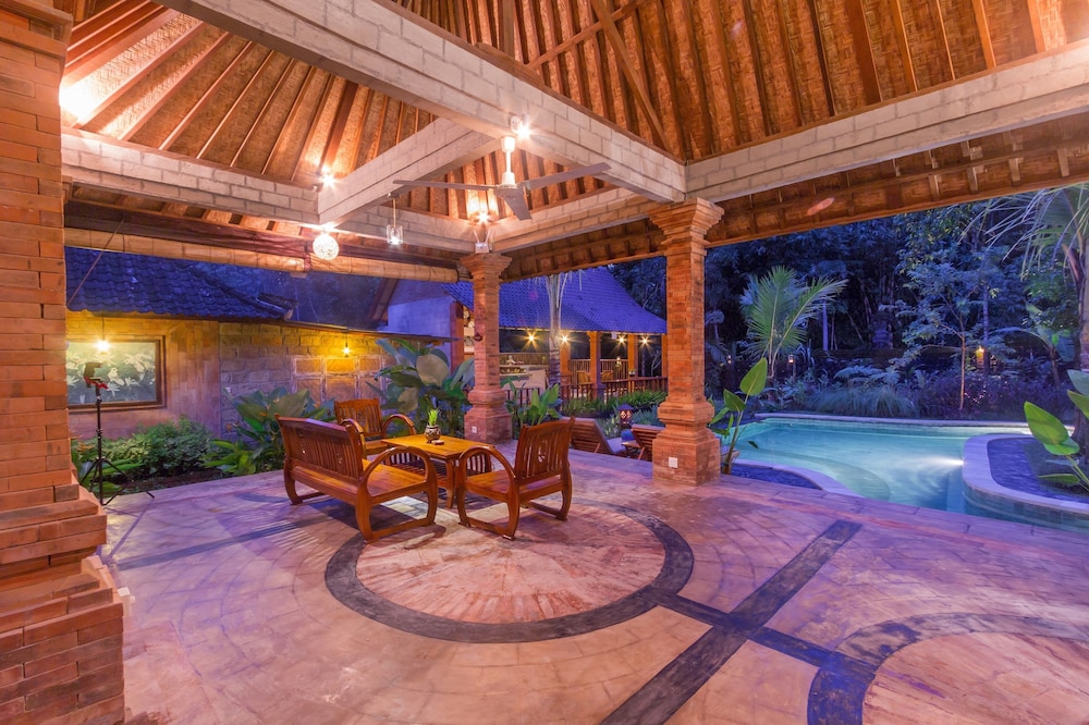 Jero Sebali Villa