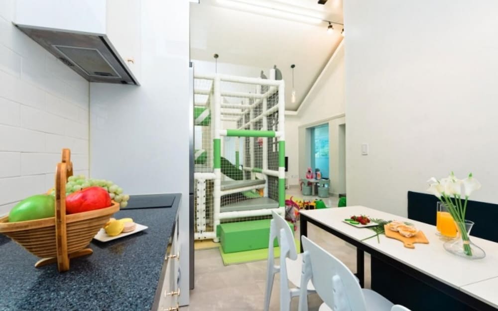 Gapyeong Shinbi Kids Pool Villa