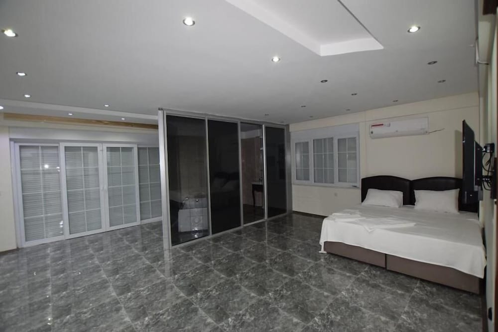 Villa Sato by Elm view 4