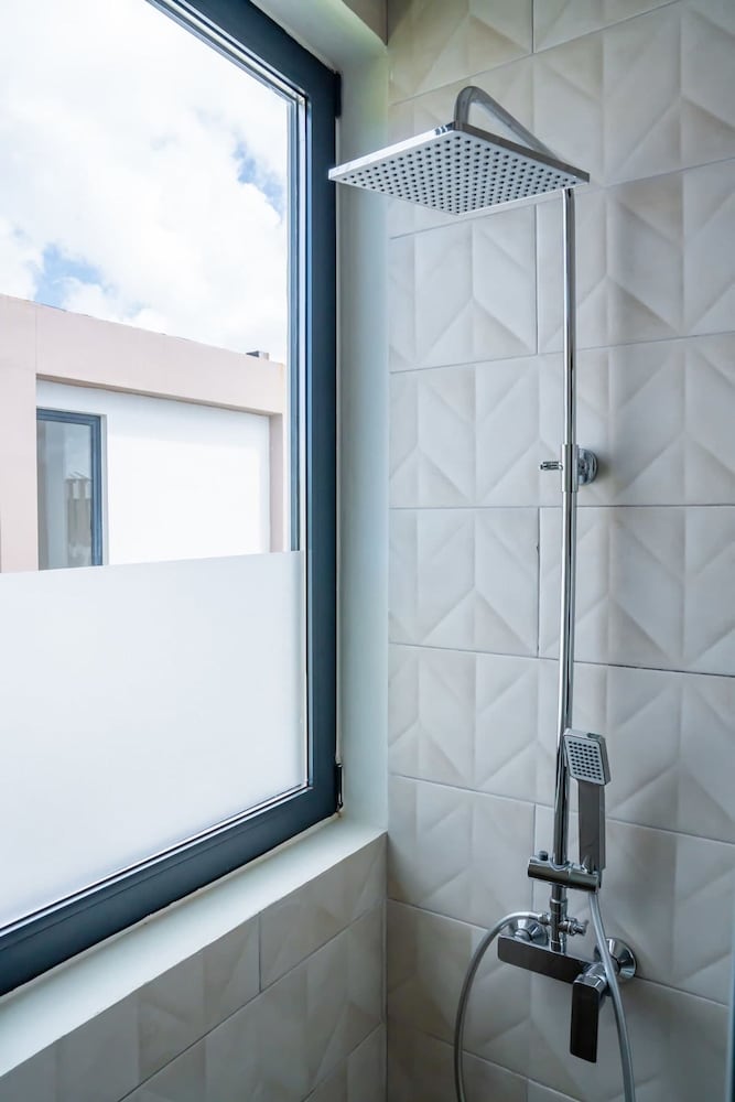 Ziba B06 NOK Classy 3BR Villa by Vistacana Rentals