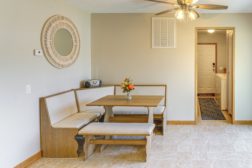 Lake & Lighthouse Views: Inviting Port Hope Home!