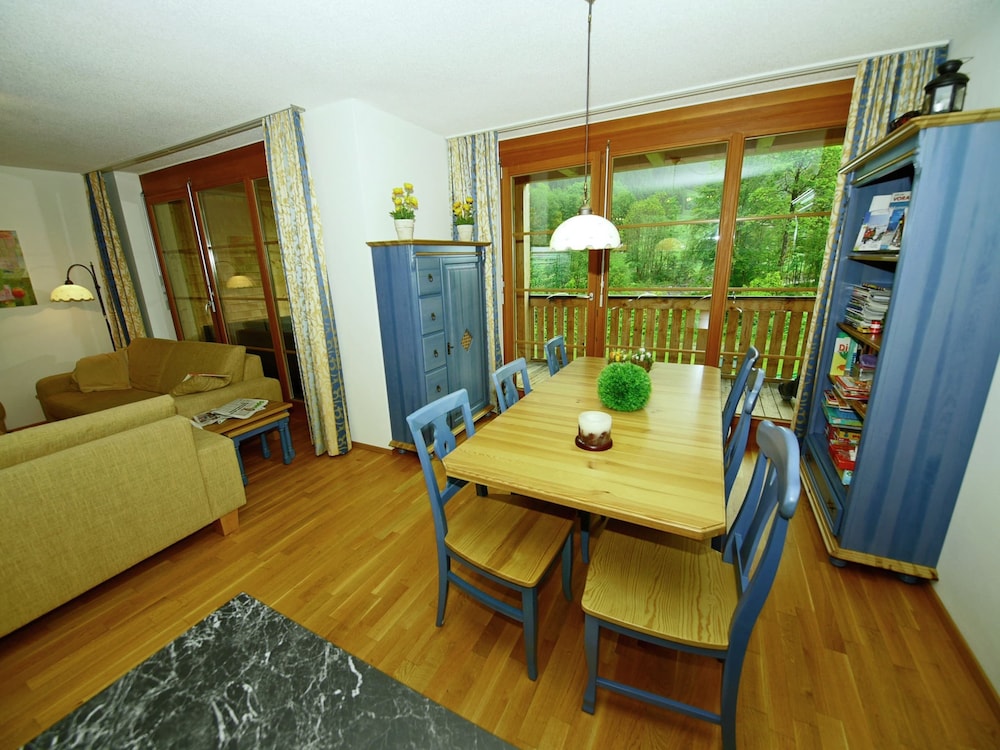 Vibrant Apartment near Ski Slopes in Brand