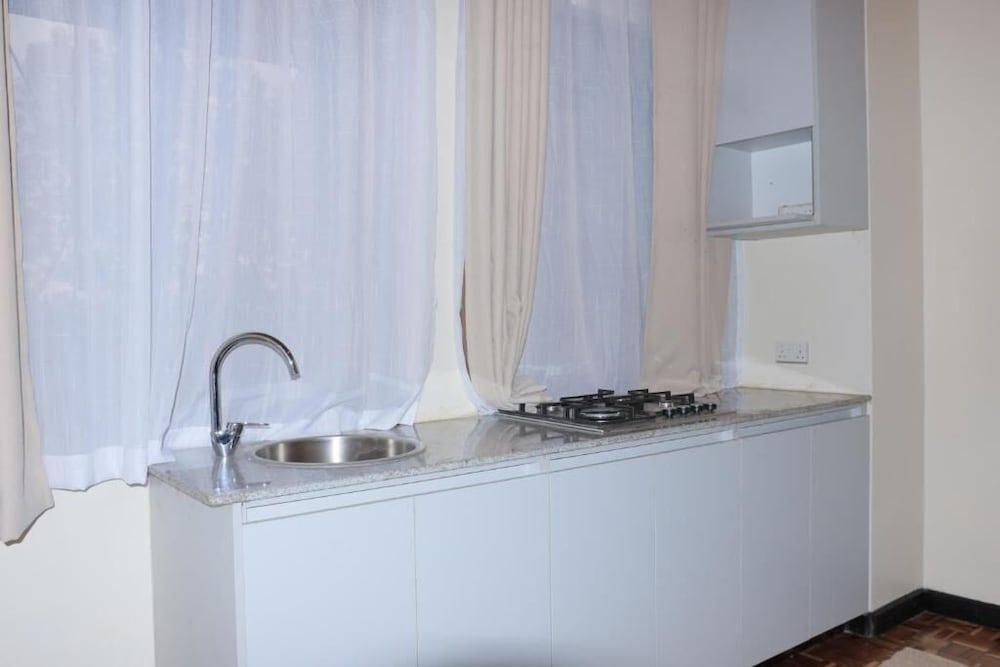 Lux Suites Hostpoa Airbnb's Eldoret
