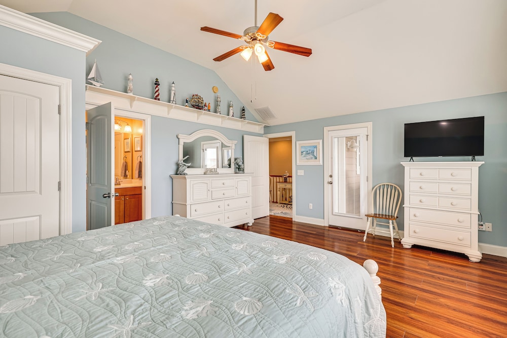 Steps to Beach: Gem w/ Views & Dock in Oak Island