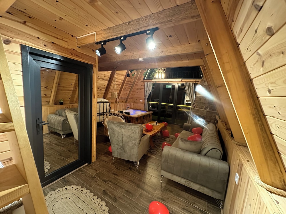Poyraz bungalov