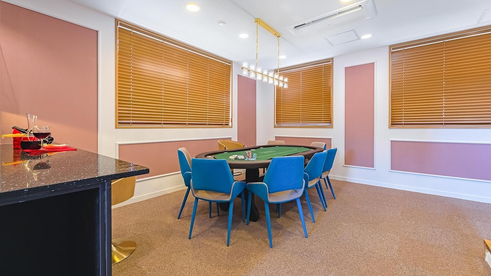 meeting & event spaces
