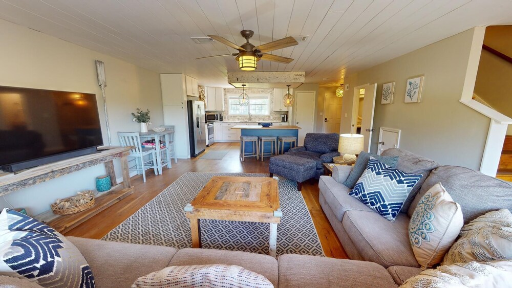 Bulldawg Beach Bunker Tybee Vacation Rentals