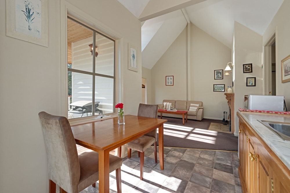 Crabtree River Cottages