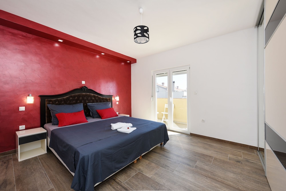 Holiday Apartments Yes Peace view 3