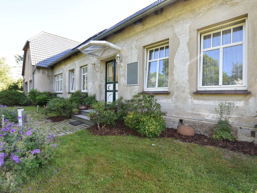 Elegant Holiday Home in Kröpelin near Horse Riding en Kroepelin