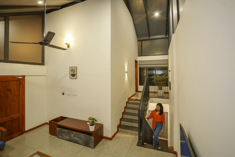 Crystal Kuruva Nature Resort & Spa