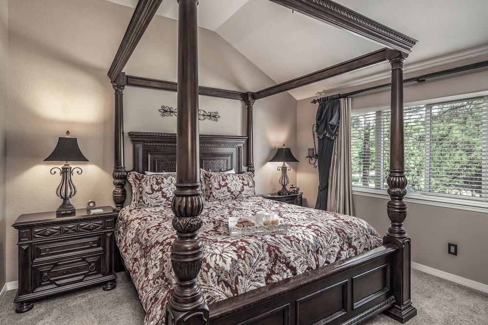 Mountain Soiree by Ruidoso Vacation Rentals