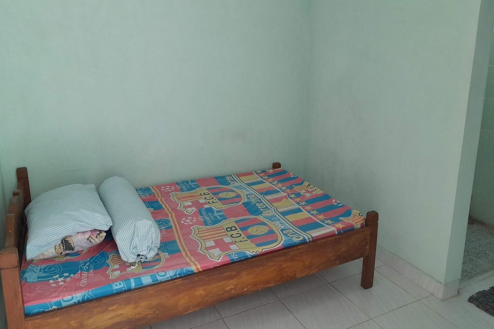 Rumah Singgah Peziarah Ganjuran view 5