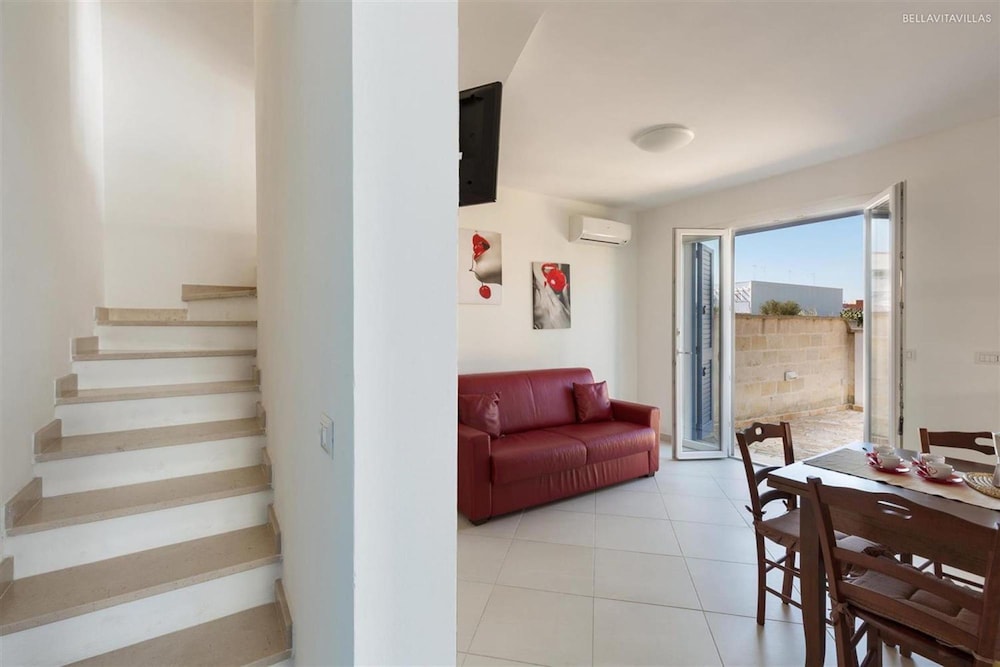 1515 Villetta Raffaele view 5