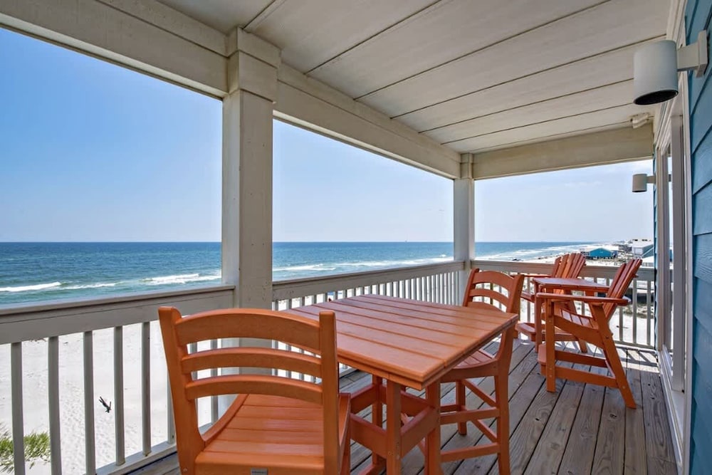 Beachfront 18bed Pool Easybreezy