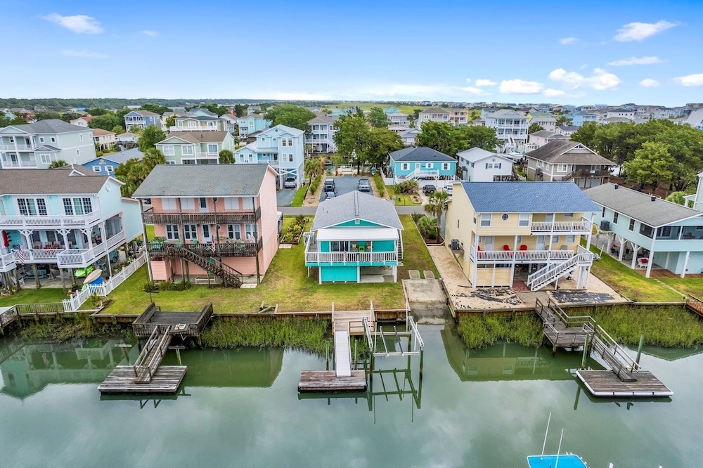 The Marlin House / 143 Marlin Drive 3 Bedroom Home