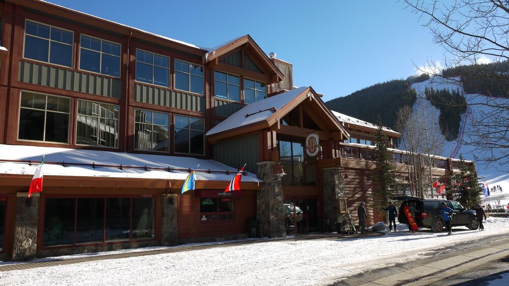 SkyRun - Vacation Condos in Copper Mountain Resort CO