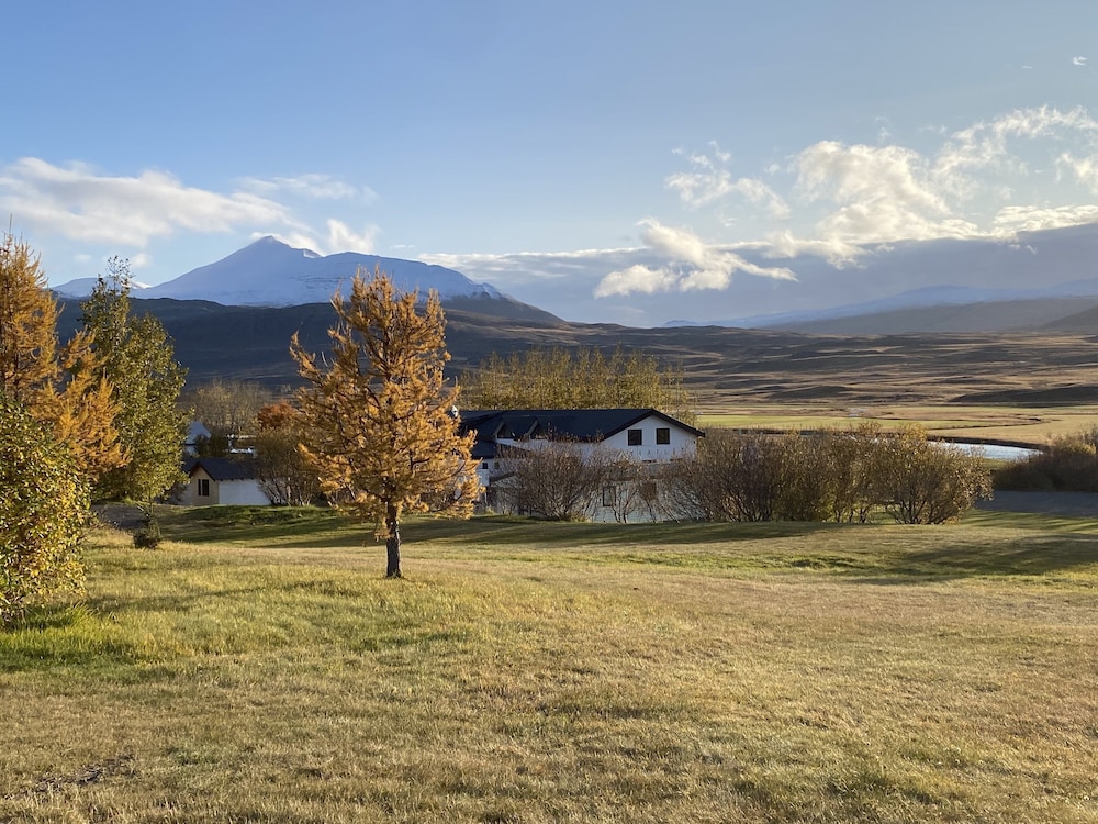 Bakkaflöt Guesthouse