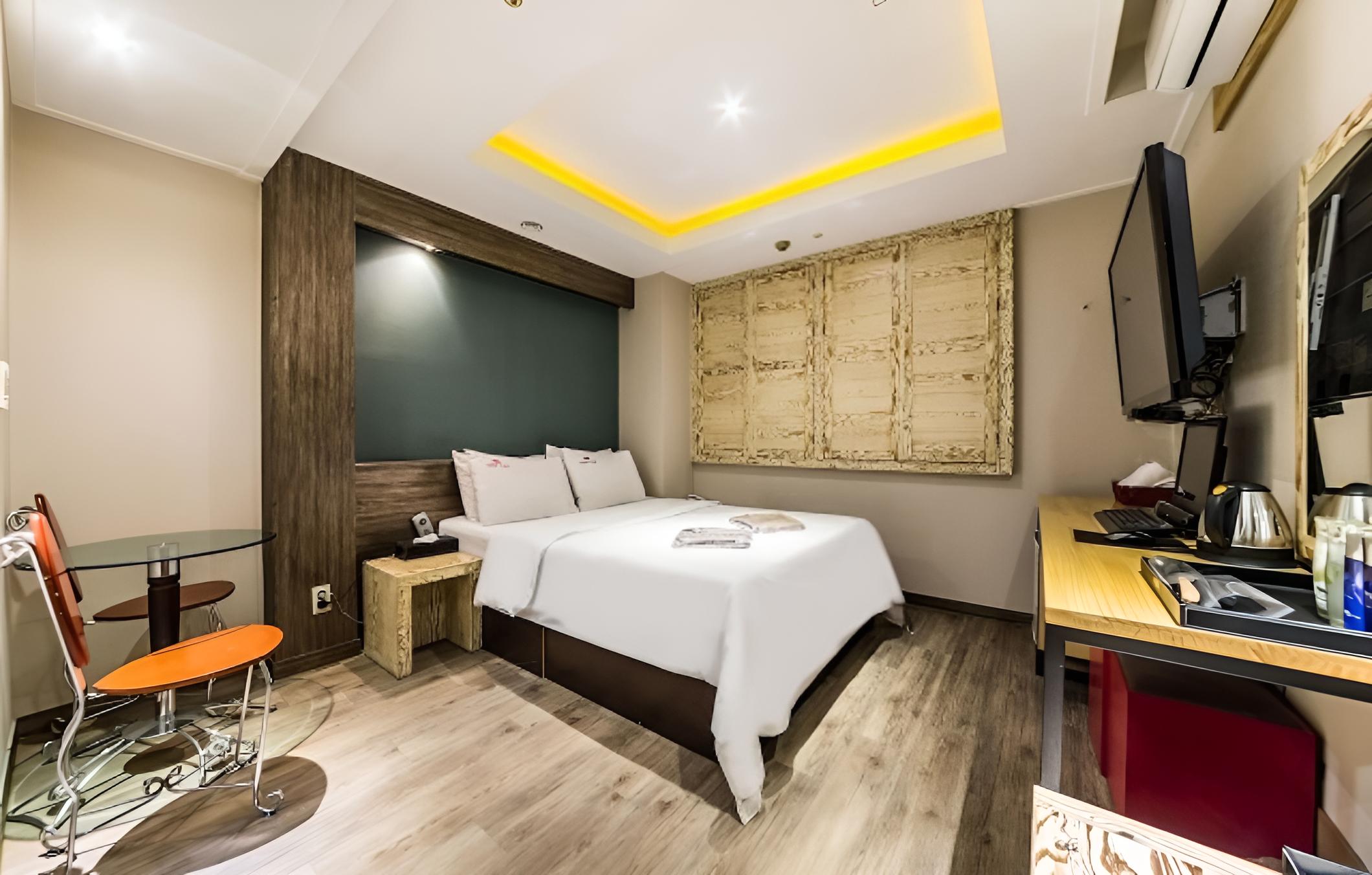 Gildong Argo Hotel