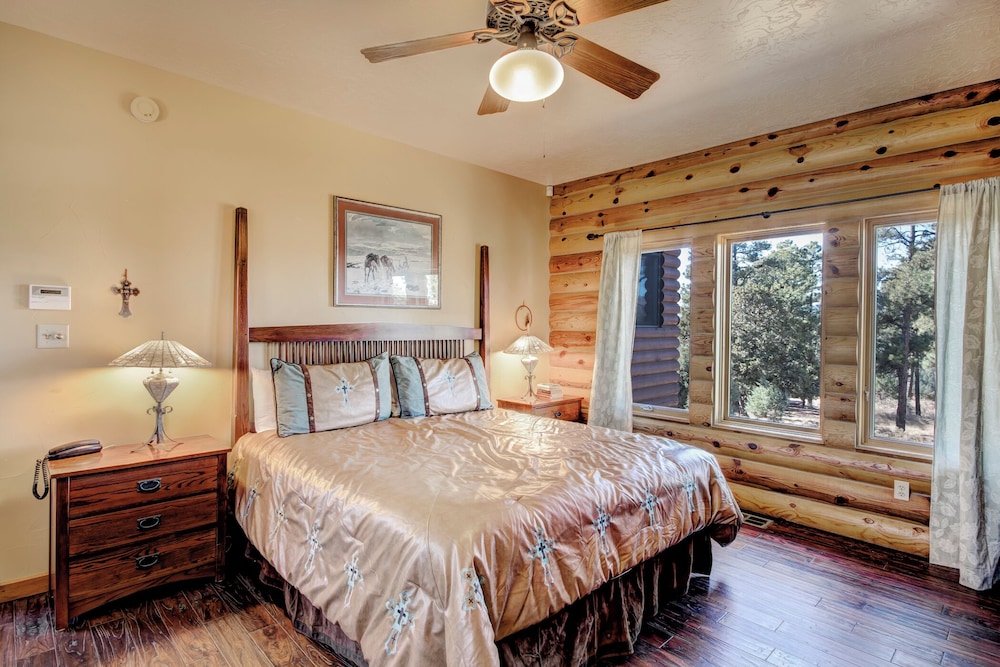 Blue Lake Lodge by Ruidoso Vacation Rentals