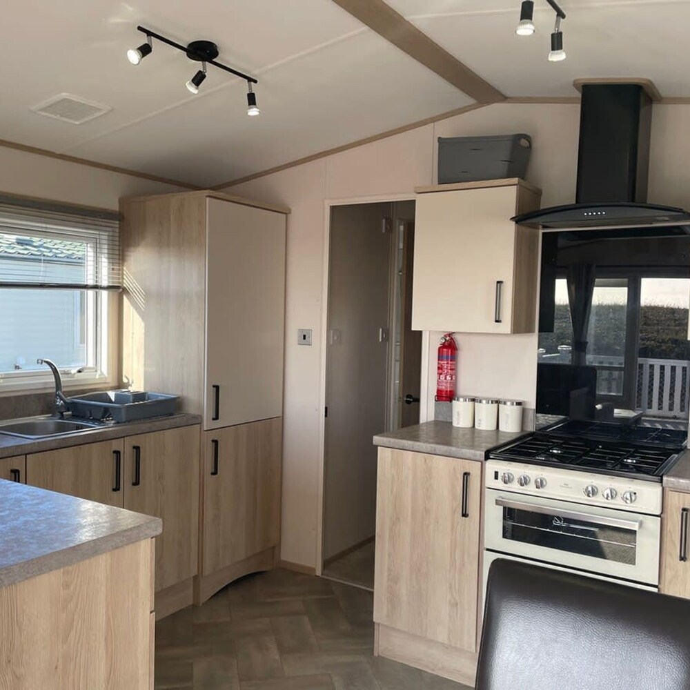 74 Bayside Cove Pevensey Bay Holiday Park