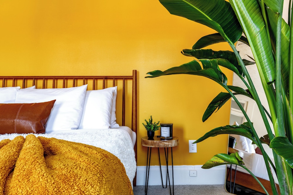 Jungle House Boutique Residences – Downtown Columbus & Short North
