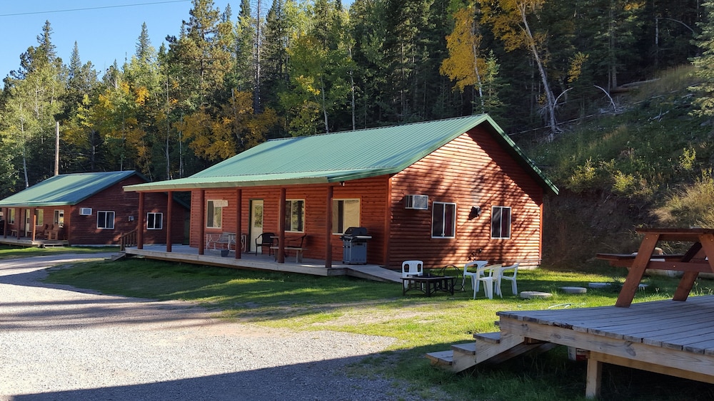 Cole Cabins