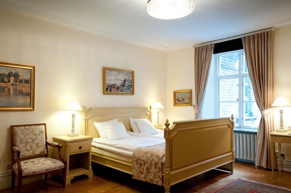 Mayfair Hotel Tunneln 13