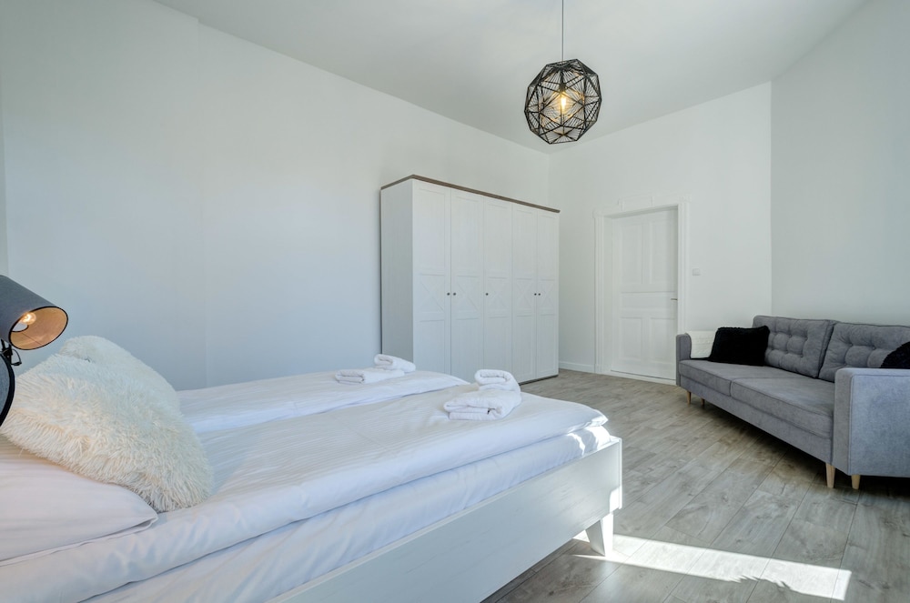 Dom & House - Apartments Monte Cassino