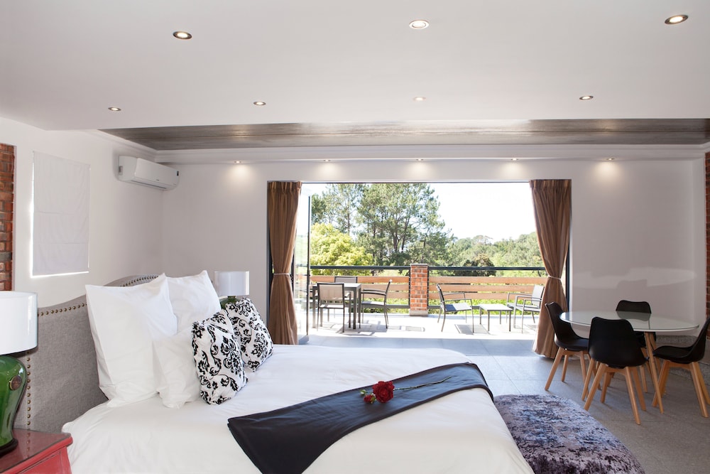 Purple Rayn Boutique Guest House